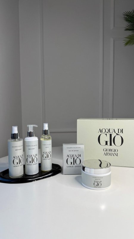 طقم عطر Gio Armani - رجالي - ٥ قطع / شامل علبة الشركة